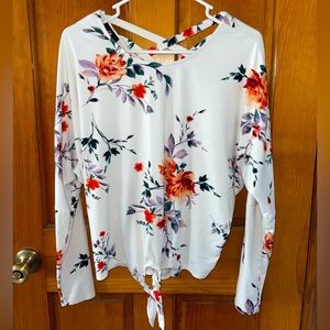 Long Sleeve Cross back Fashion Top